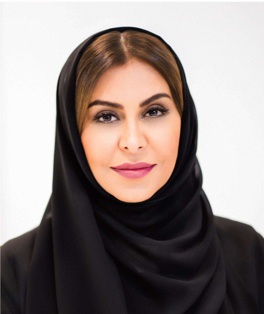 رغدة تريم: المرأة الإماراتية حققت إنجازات مشرقة تليق بصورة الإمارات ومكانتها العالمية