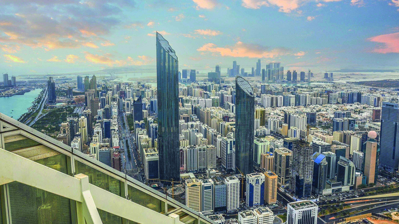 مركز أبوظبي العقاري يُسجل نمواً بنسبة 43.3% في التصرفات العقارية لتصل 94 مليار درهم خلال 9 شهور